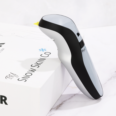 The Plaxar Plasma Pen by Snow Skin Co
